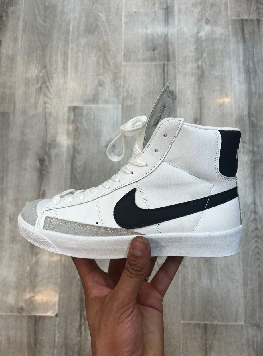 نایک بلیزر ساقدار